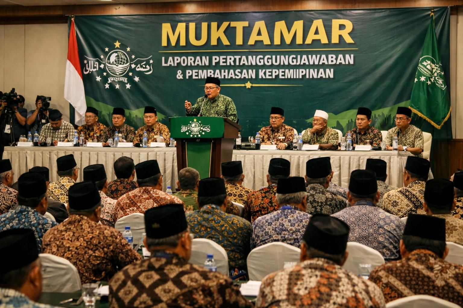 lpj kepemimpinan gus yahya secara resmi diakui dalam muktamar nahdlatul ulama, menegaskan komitmen dalam memajukan organisasi keagamaan terbesar di indonesia.